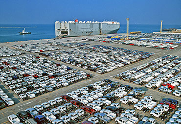 Cars waiting to be loaded In Laem Chaabang Port, Thailand