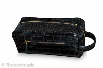 Gold ring with diamonds On the white background