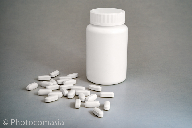 Gold ring with diamonds On the white background