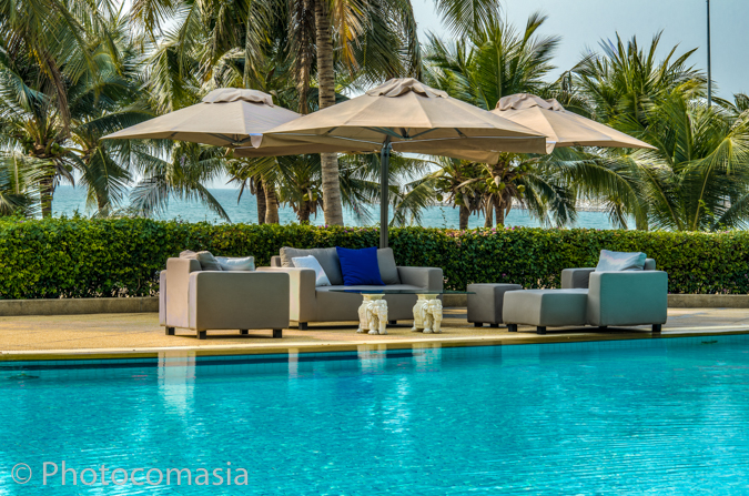 Gold ring with diamonds On the white background