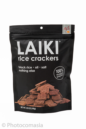 Gold ring with diamonds On the white background