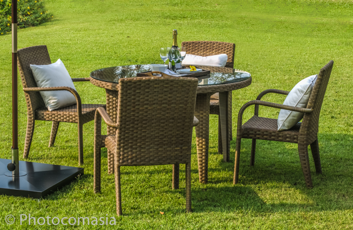 Gold ring with diamonds On the white background