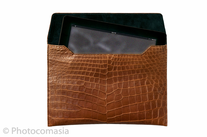 Gold ring with diamonds On the white background